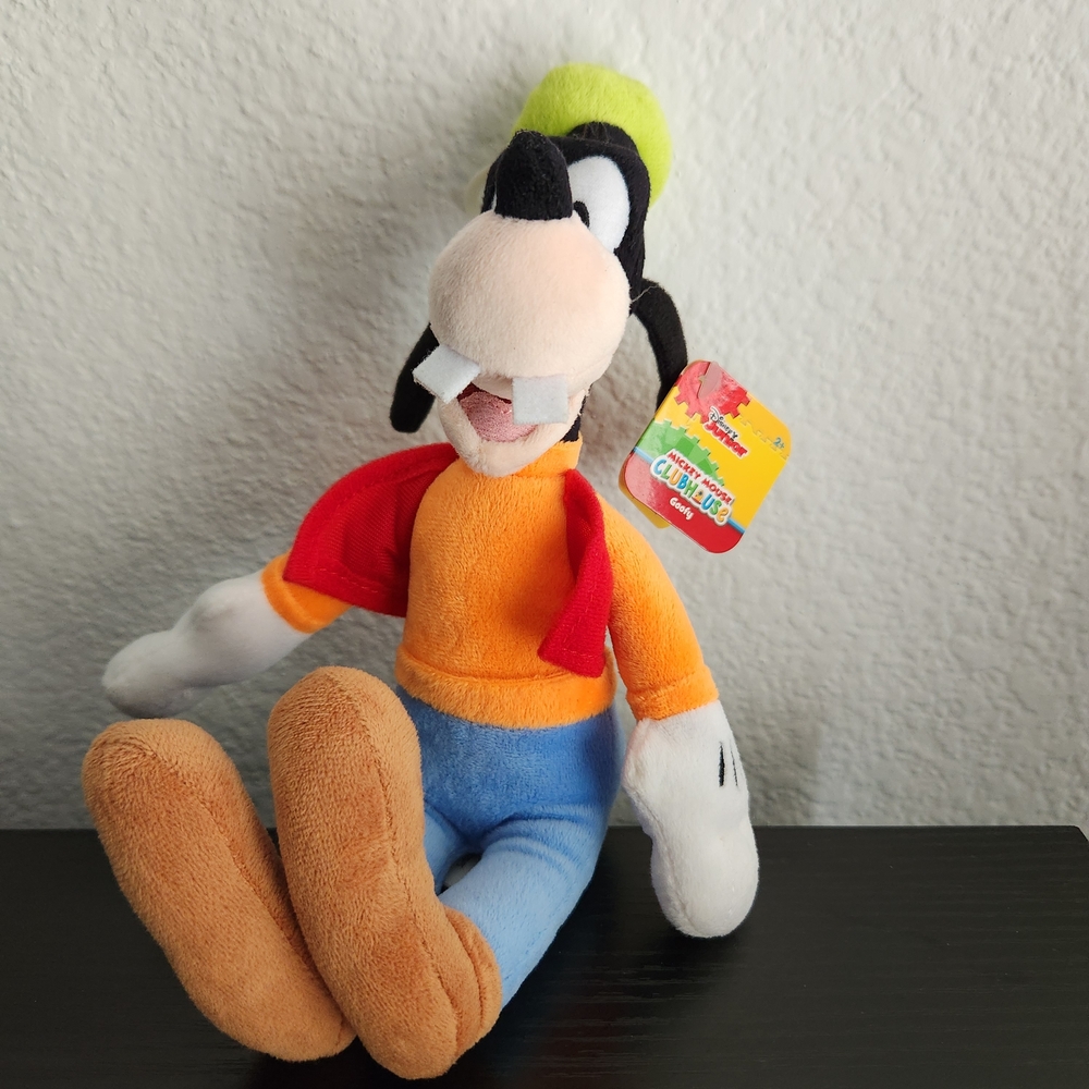 Disney Disney Junior Mickey Mouse Clubhouse Goofy Plush 10"